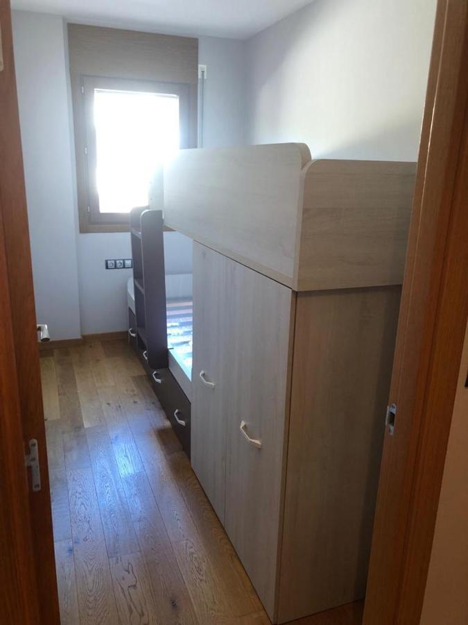Precioso Apartamento Con Piscina, Ideal Familias! Sort Buitenkant foto